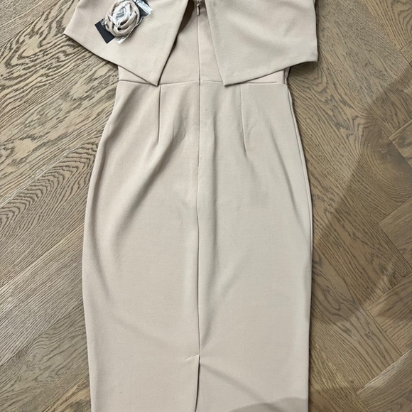 Strapless Mid Length Dress - Picture 2 of 3